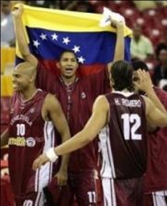 12693796041269372900b24330016