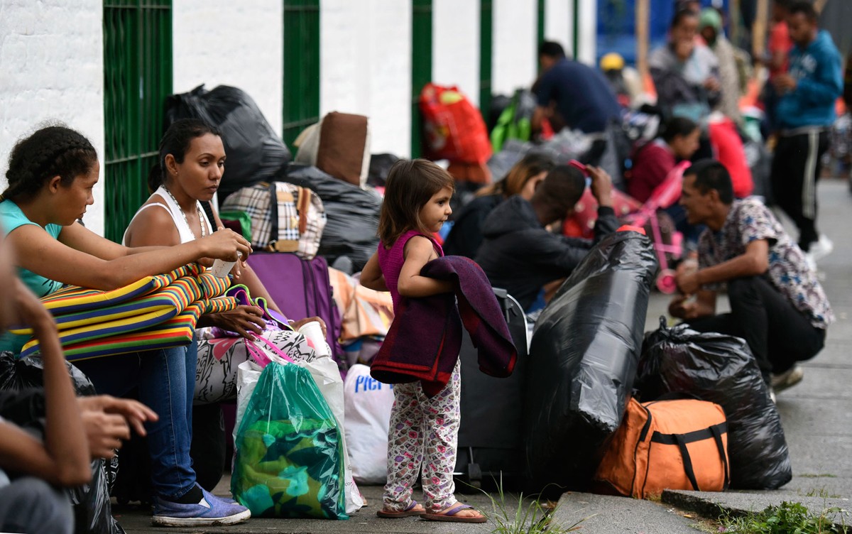Colombia concede visas de permanencia temporales a 440 mil inmigrantes venezolanos