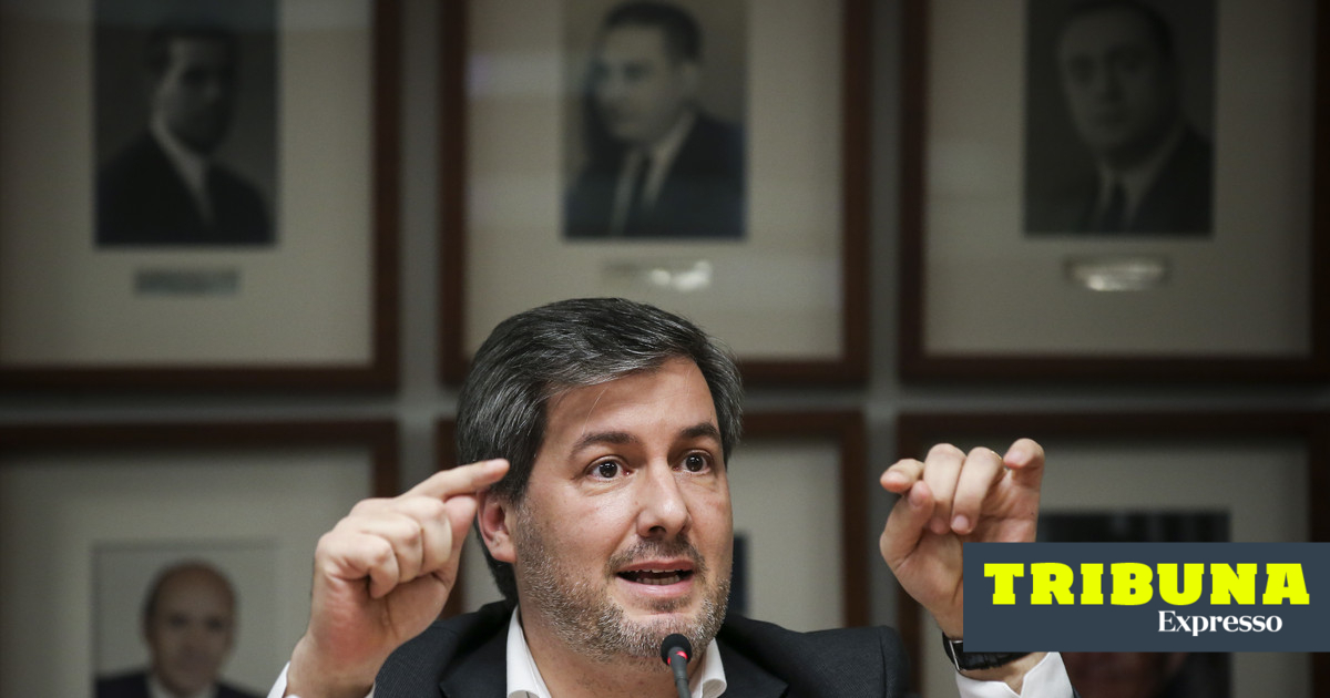 Bruno de Carvalho: "Todos los candidatos y putativas comisiones no quieren que me solicite"