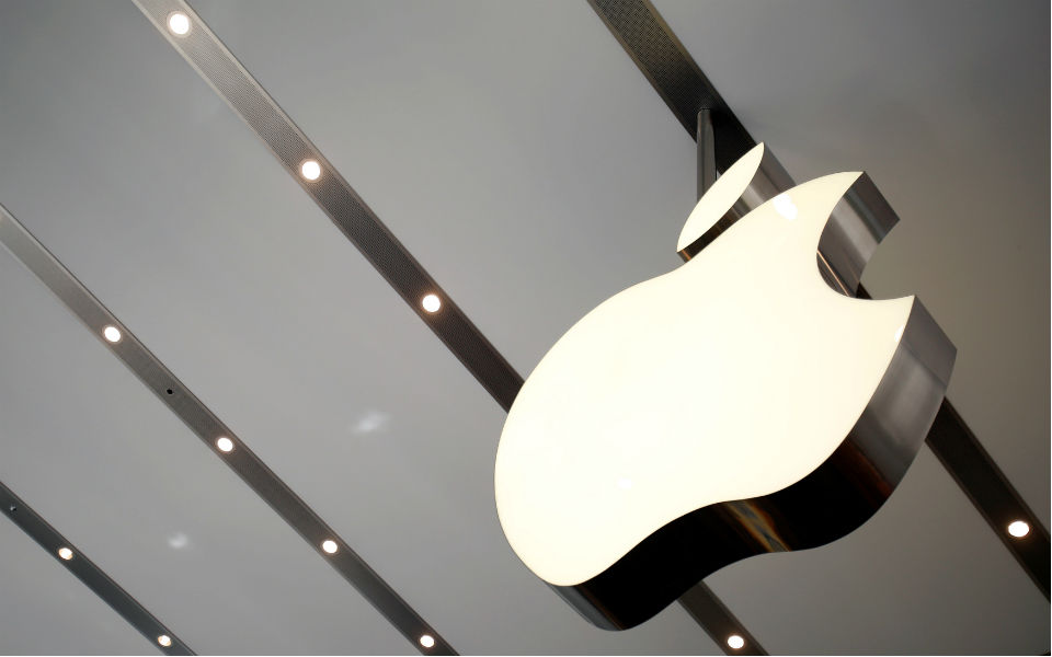 Apple hizo una guía para el segundo trimestre por debajo de las previsiones de los analistas. Los servicios alcanzan ingresos récord