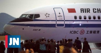 EEUU obliga a Boeing a modificar modelo de avión que cayó en Etiopía