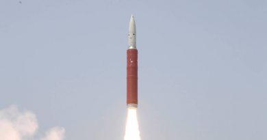 India demuestra poderío al derribar satélite en prueba de batería anti-cohetes