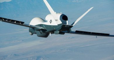 Irán afirma haber derribado drone americano que volaba sobre el país