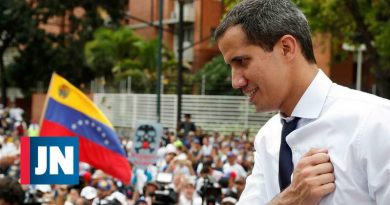 Guaidó reanuda el diálogo entre la oposición y el gobierno de Maduro.