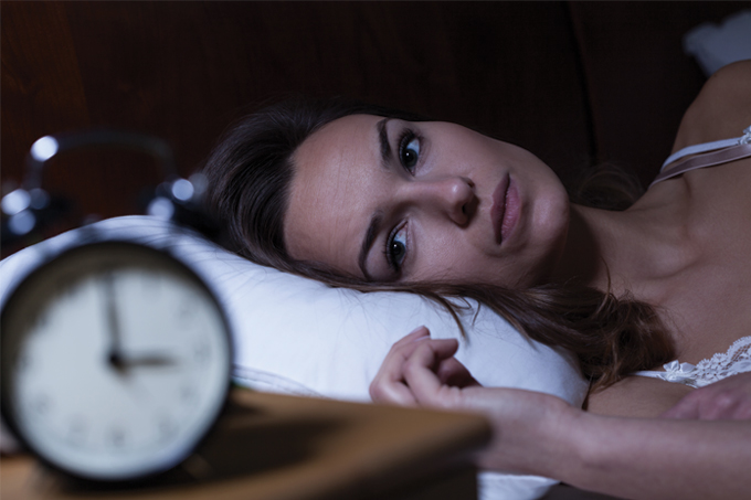 ¿Qué puede causar el insomnio?