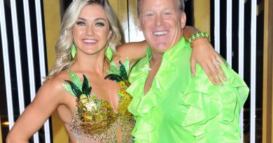 Lime Green, el ex portavoz de Trump debuta en el famoso baile avergonzando