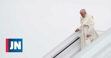 Pope llama a una mayor atención a los jóvenes en Mauricio