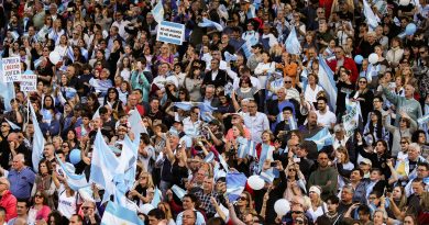 Un mes después de las elecciones, Macri relanza la campaña para la reelección