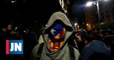 Cerca de 350,000 personas en Barcelona piden la liberación de los independentistas