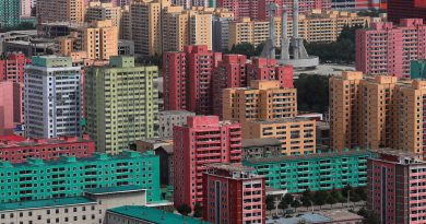 Corea del Norte obstruye las ventanas de los edificios altos para evitar el espionaje, dicen los sitios web