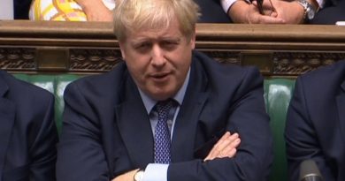 Nueva derrota muestra a Boris acorralado dentro y fuera del Parlamento