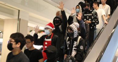 Las protestas navideñas dejan al menos 25 heridos en Hong Kong
