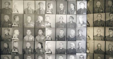 Auschwitz, 75