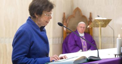 El Papa nombra a la primera mujer para un alto cargo diplomÃ¡tico en el Vaticano