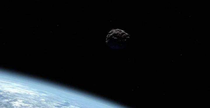 Imagen del asteroide que acompaña a nuestro satélite.