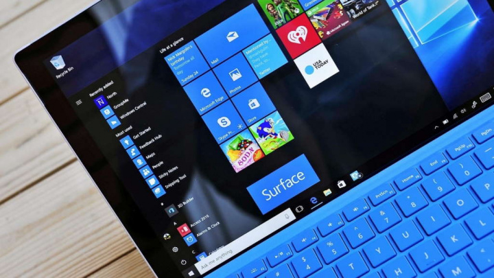 Windows 10 actualizaci贸n Microsoft soluciona problemas