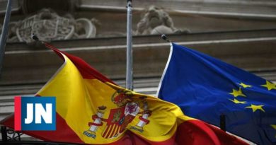 España alcanza el pico diario con más 849 muertos en 24 horas