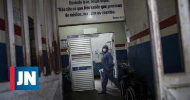 Brasil con 1274 muertos y 32,913 infectados en las últimas 24 horas