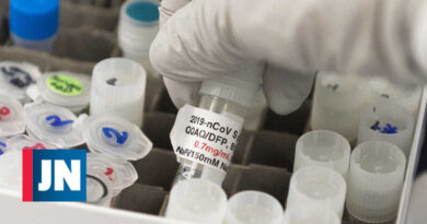Se suspenden las pruebas de la vacuna Oxford para el covid-19 debido a una reacci贸n adversa