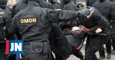 200 personas m谩s detenidas en manifestaci贸n contra el presidente de Bielorrusia