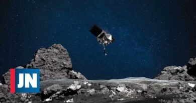 La sonda toca el asteroide Bennu para tomar muestras
