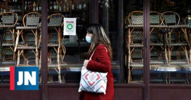 Francia registra 413 muertes más por coronavirus