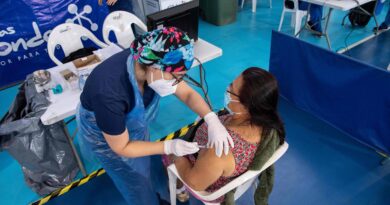 Con un enfoque pragmático, Chile tiene la campaña de vacunación más exitosa de Sudamérica