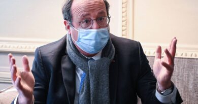 El papel de la izquierda es sacar democr谩ticamente del poder a los populistas, dice Fran莽ois Hollande