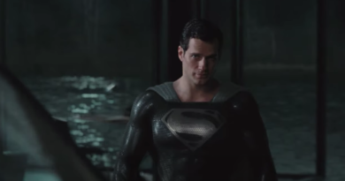 El traje negro de Henry Cavill Superman tiene un teaser de la Liga de la Justicia, que incluye una devolución de llamada de Man of Steel
