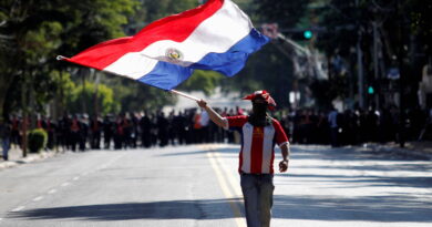 Presionado desde las calles, partido decide pedir la destitución del presidente de Paraguay