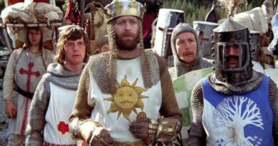 Monty Python y el Santo Grial: 8 hechos entre bastidores sobre la comedia clásica