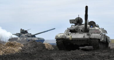 Rusia, Ucrania y EE. UU. Realizan ejercicios militares en medio de la crisis