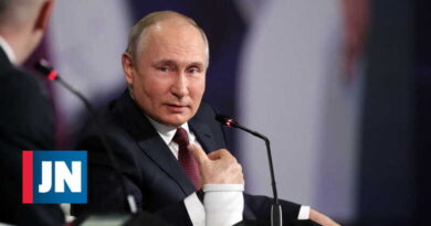 Putin dice que el aterrizaje de un avión con un periodista en Bielorrusia no fue forzado