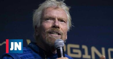 Richard Branson anuncia su viaje al espacio el 11 de julio