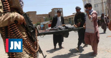 Los talibanes se apoderaron de las capitales de las provincias de Kunduz y Sal-e-Pol