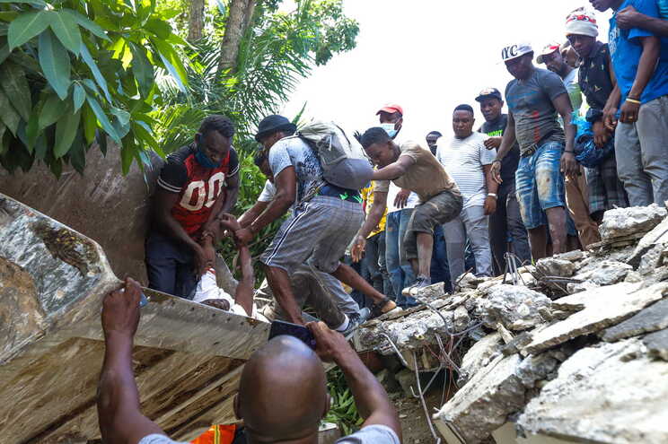 Haití fue golpeado por un terremoto de 7,2