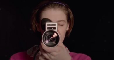 The Souvenir Part II Trailer: Joanna Hogg regresa para contar más de la historia profundamente personal de la mayoría de edad