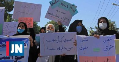 "Estamos todos juntos". Las mujeres afganas exigen un puesto en el gobierno talib谩n
