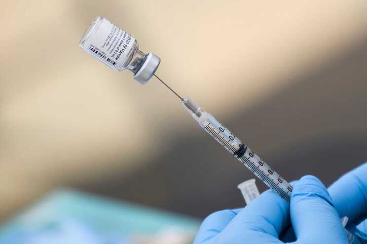 Otro objetivo es garantizar la "preparaci贸n" en la disponibilidad de vacunas.