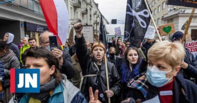 Manifestantes en Polonia protestan por el rechazo a los migrantes en las fronteras