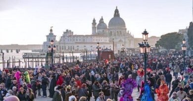 Venecia comienza a rastrear a los turistas para aliviar el hacinamiento
