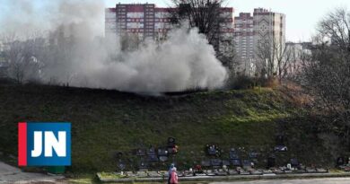 Crematorio de Kiev con el doble de trabajo debido a la devastadora nueva ola de covid