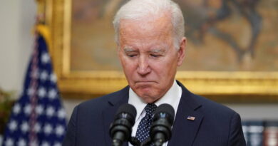 Biden ahora dice que est谩 convencido de que Putin invadir谩 Ucrania