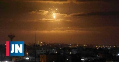 Dos "cohetes" disparado desde Gaza hacia Israel
