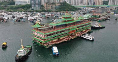 Restaurante flotante tradicional de Hong Kong se hunde en el Mar de China Meridional