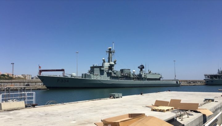 La Armada portuguesa recibi贸 dos robots cient铆ficos