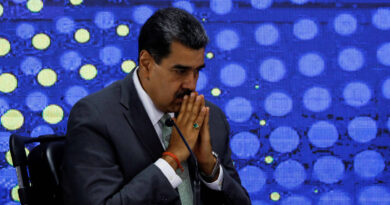 Maduro intenta enviar un mensaje en inglés a Biden y se convierte en blanco de bromas
