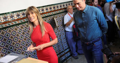 Ministerio Público solicita la presentación de cargos contra la primera dama de España
